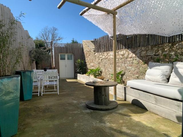 Du Mann Petite Maison Jardin A 100M Du Port De Vannes Avec Parking Екстериор снимка